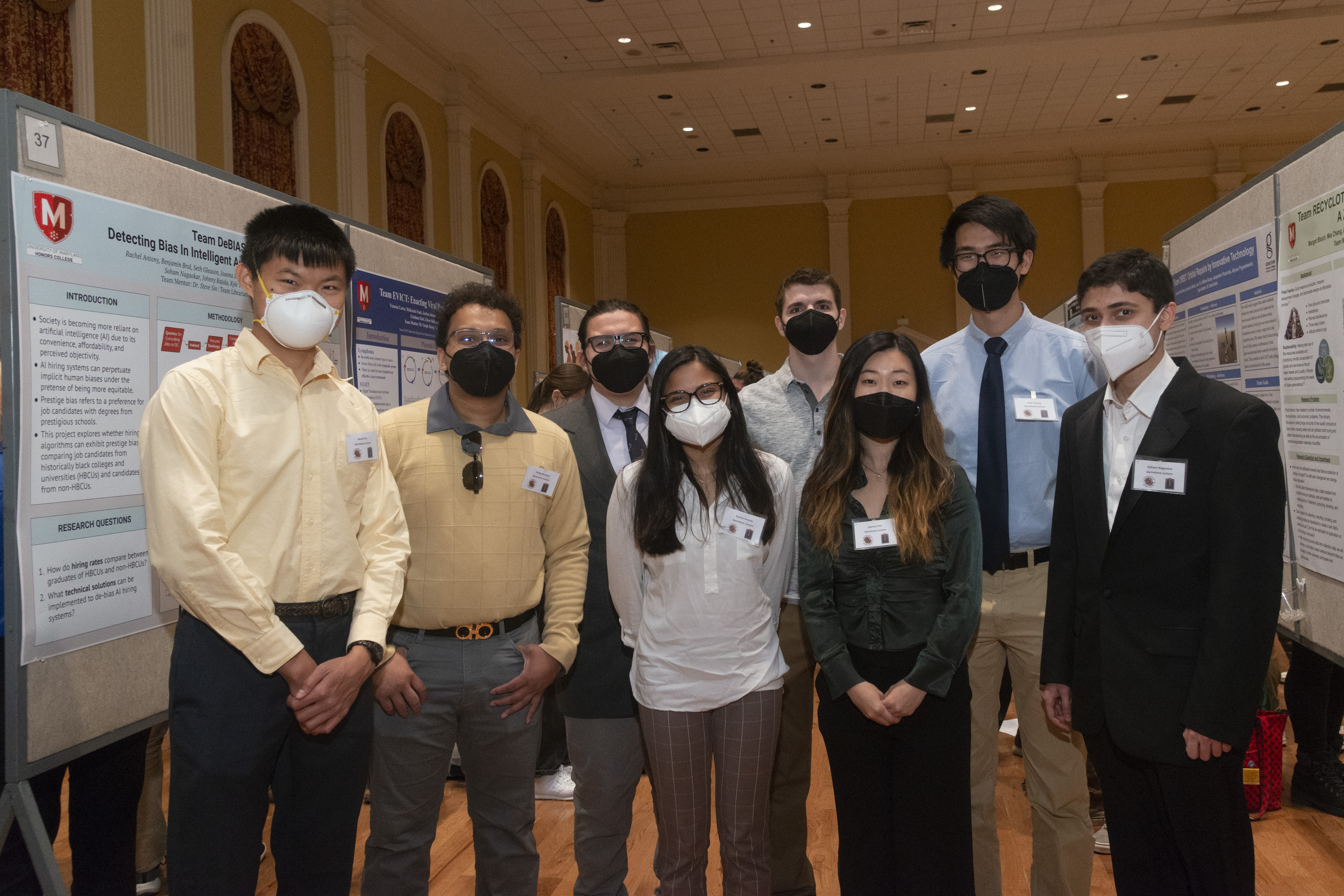 Project DeBIAS team at the Undergraduate Research Day in 2022
