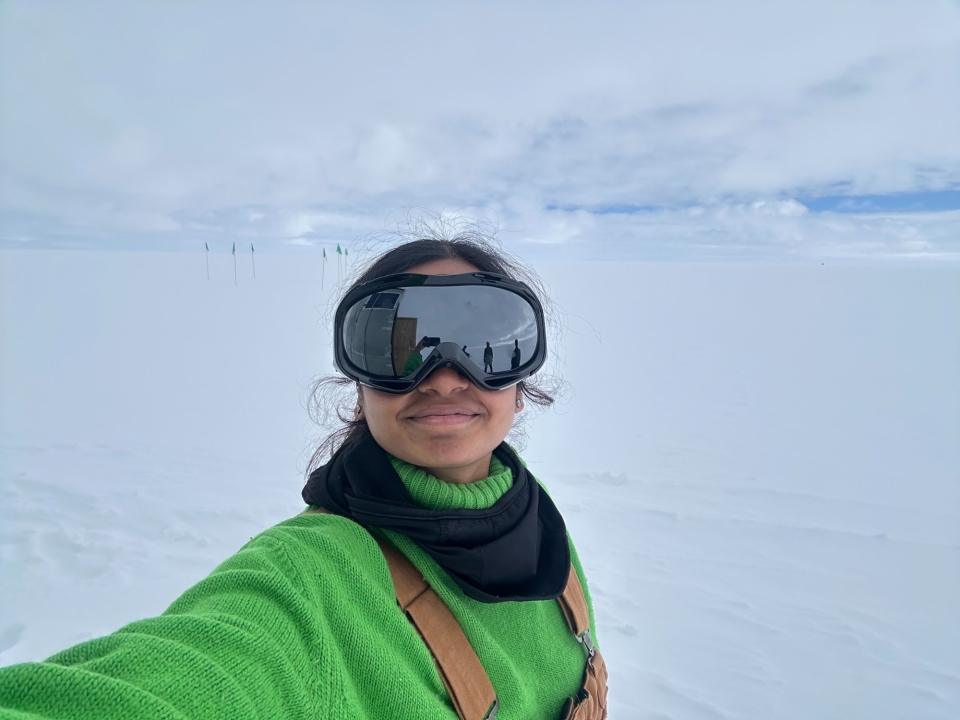 Aishwarya Vijai. Warm day on the ice sheet.
