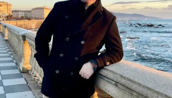 UMD Alum Makes Math Thrilling