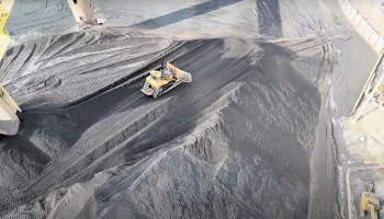Coal Dust Clouds a Baltimore Neighborhood’s Fight for Clean Air