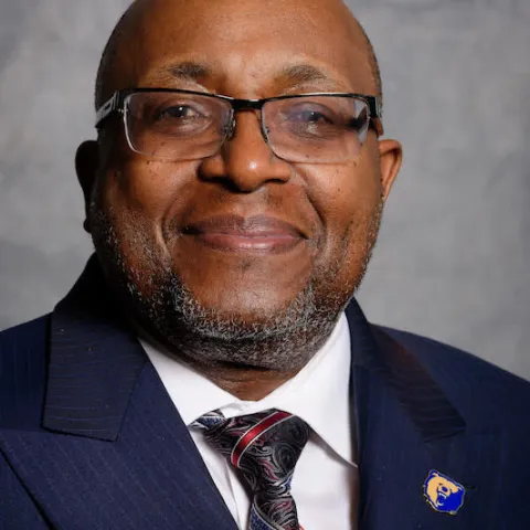 Willie May headshot