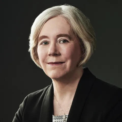 Ellen Williams headshot