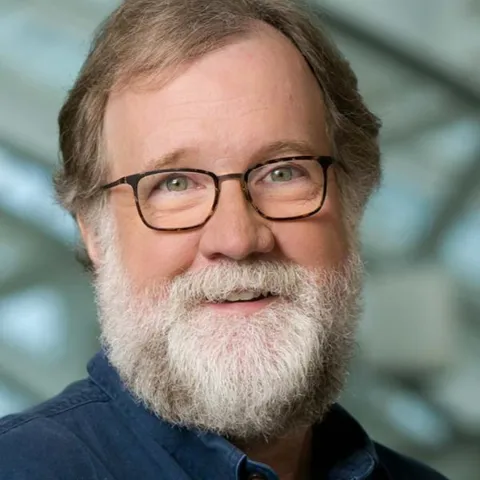 Sean Carroll headshot