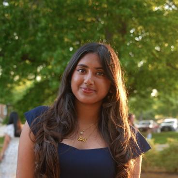 Faiza Syed headshot