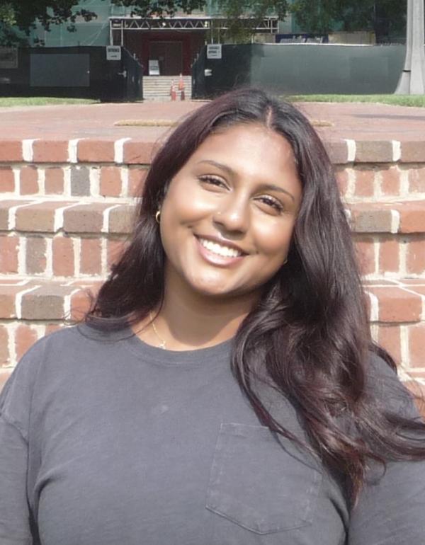 Saranya Dhilipkannah headshot