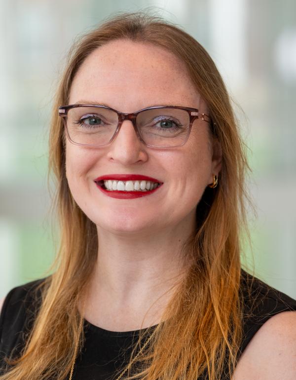 Rachel Blanset headshot
