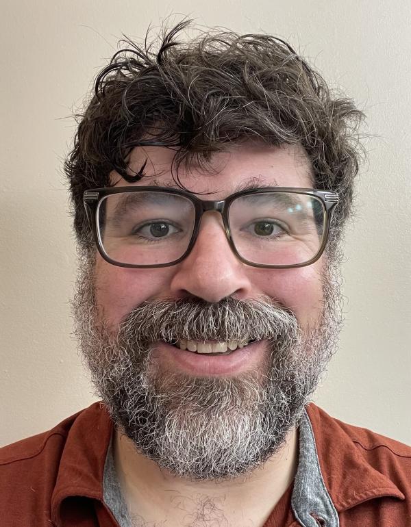 Vincent Lyzinski headshot