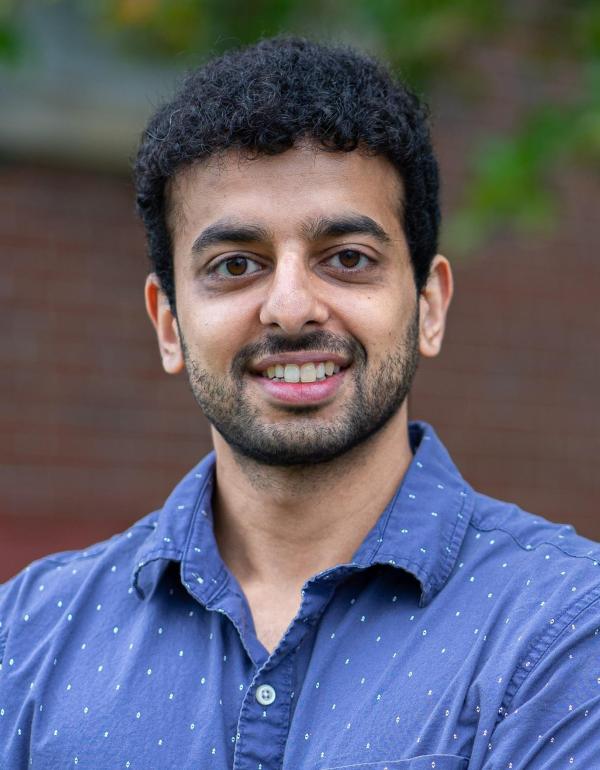 Mohit Iyyer photo