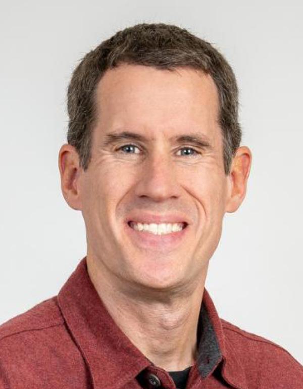 Mark Sherwood headshot
