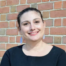 Hilary Bierman headshot