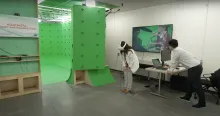PA student experiences the VR simulation of a stroke patient