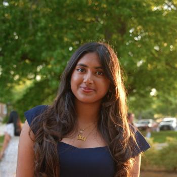 Faiza Syed headshot