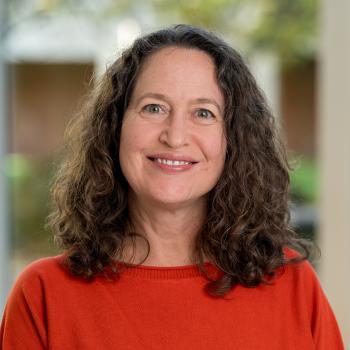 Erica Belser headshot